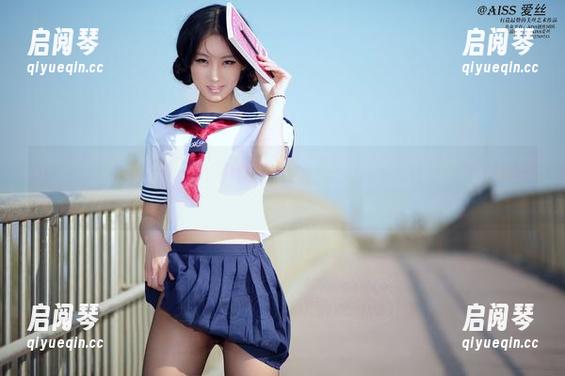 AISS爱丝(钻石版) - 作品与心跳：索菲的图库，勒紧了我的想象