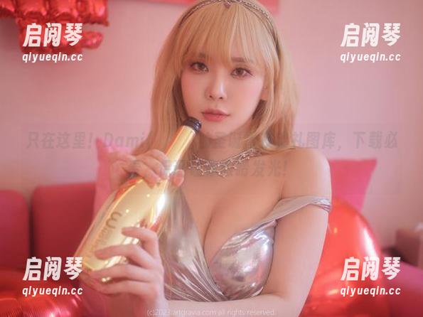 只在这里！Dami(퀸다미)的圣诞雪夜锦礼图库，下载必看，保证让你眼睛发光！