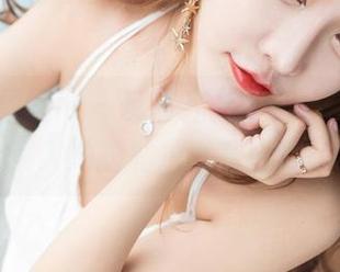 GIRLT果团网 – 玩转光影，龚玥菲带你进入她的私拍女孩世界