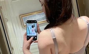 微密圈 – MIYA紫色韵味全解析：原图合集，谁不想拥有这样的色彩人生？