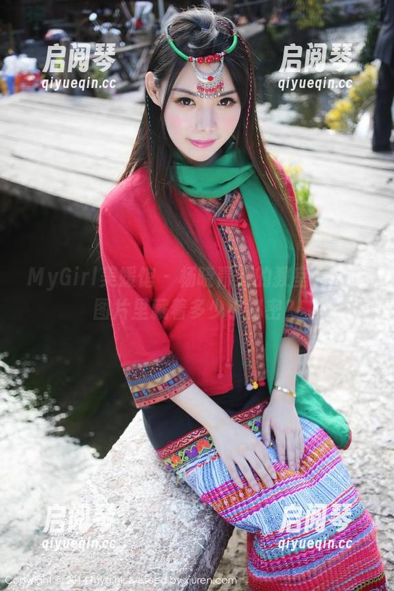 MyGirl美媛馆-杨晓青儿 MyGirl美媛馆 - 杨晓青儿的教室:高清图片里藏着多少小秘密?