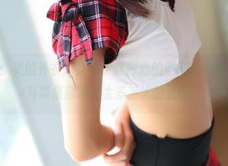 ROSI礼服：美的外衣掩盖不了我内心的小剧场，真希望这次的写真集别曝光太多丢人的原图！