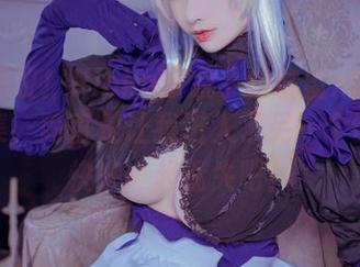 不可思议！Rioko凉凉子的魅魔x恋乃夜舞合集，简直是让我进入了另一个世界，快来一起迷失吧！
