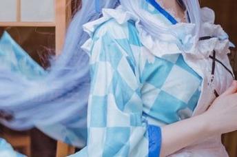 Sayako＿今年4岁的毛衣：每一张图集都是全套的温柔镜头！
