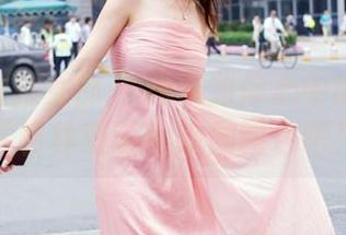 TuiGirl推女郎 – 找不到你心中的平静？看看林萌萌的瑜伽图包吧！