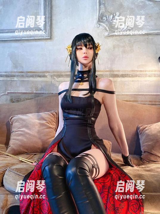 Vinnegal 分享Vinnegal的蕾丝写真集,顺便聊聊怎么把蕾丝穿出另一个火花!