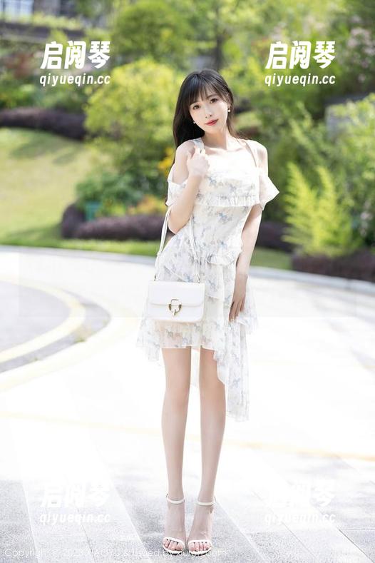 XIAOYU语画界-程程程 XIAOYU语画界 - 最新图库:程程程带你领略高跟鞋和筒袜到位的穿搭魅力