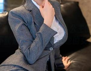 XINGYAN星颜社 – 心妍小公主的御姐图集：不就是个让人心跳加速的女神吗？