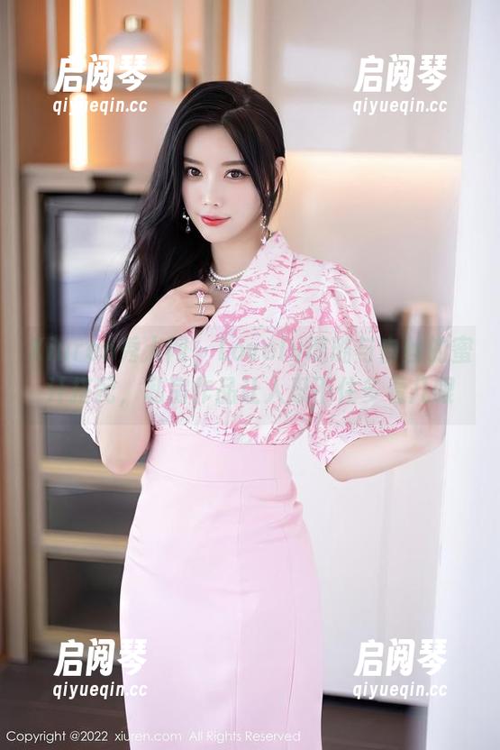 Xiuren秀人网-Lovely璐璐 Xiuren秀人网 - Lovely璐璐与白丝的蜜汁搭配,私房作品让人忍不住多看几眼