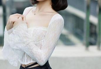 Xiuren秀人网 – 跟随Suki_baby，感受她那全套白衬衫作品里的微风和温度！