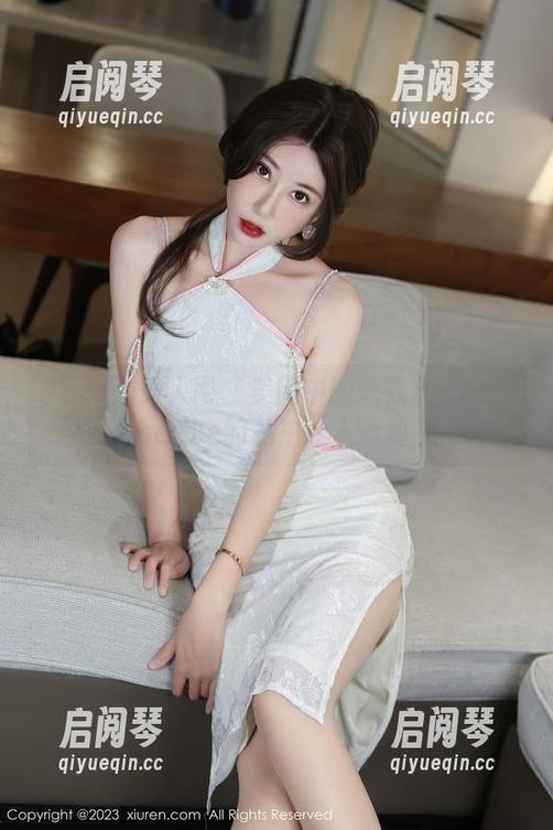 Xiuren秀人网-妙可可Cheese Xiuren秀人网 - 美图中的丝袜心机:妙可可Cheese的私拍让人心动不已!