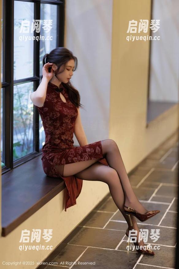 Xiuren秀人网 - 容容容Alice，秘密福利写真大公开，准备好了吗？