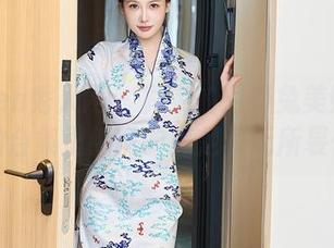 Xiuren秀人网 – 真实的月野兔美妞：私拍合集里细腻的美足和无所畏惧