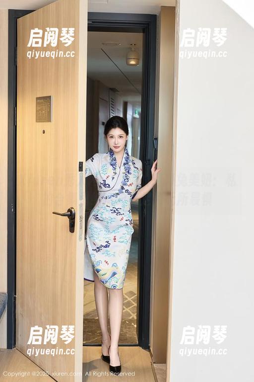 Xiuren秀人网-月野兔美妞 Xiuren秀人网 - 真实的月野兔美妞:私拍合集里细腻的美足和无所畏惧