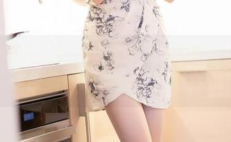 Xiuren秀人网 – 观看梦娜Vanessa最新学妹合集，心情像是轻轻荡漾！