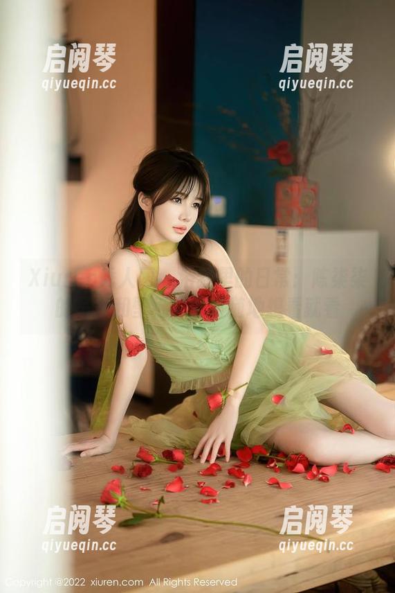 Xiuren秀人网-陈柒柒 Xiuren秀人网 - 浴缸里的日常:陈柒柒的写真和壁纸,随时随地想看就看
