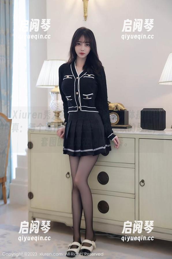 Xiuren秀人网-麦琪绫冰激淋 Xiuren秀人网 - 麦琪绫冰激淋体操服写真:每个动作都像在空气中跳跃的思绪,套图的触感在心间流转。