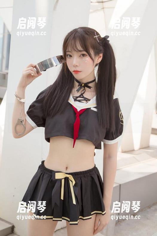 fushii_海堂 fushii_海堂的白裙写真:光影之间,诱惑的气息渐浓