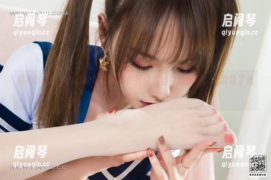丽柜ligui-心心 丽柜ligui - 心心的写真回顾:圣诞情丝中的原图,究竟给了我们多少惊喜和失落?