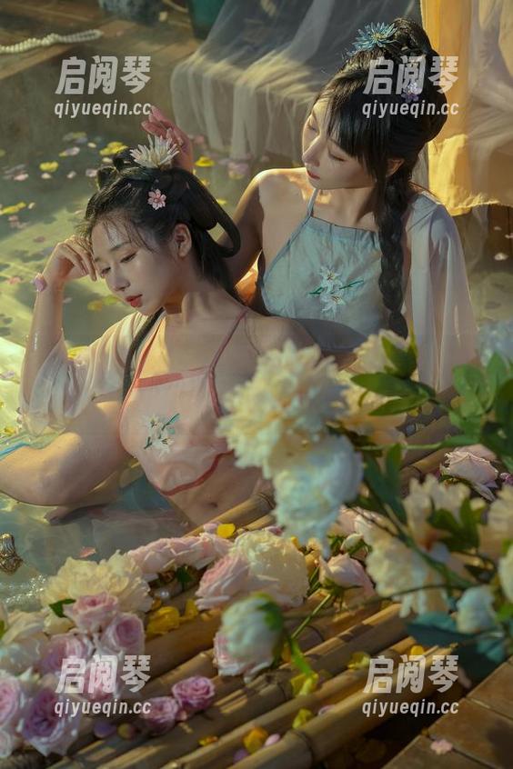 云溪溪奶桃 女仆的秘密:云溪溪奶桃全新图集快速更新,不容错过!