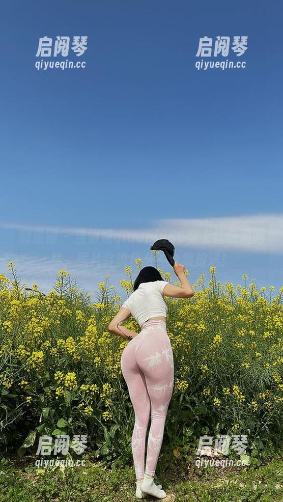 俏妞qiaoniu66 微密圈 - 当俏妞qiaoniu66穿上红色渔网袜,照片会说什么?合集放送!