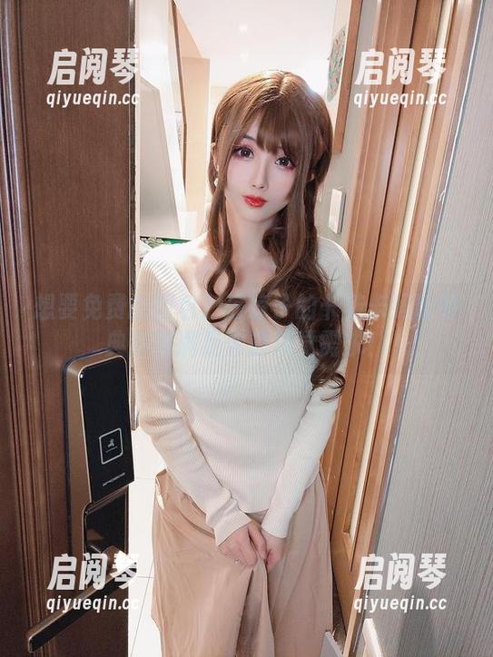 想要免费的图包？凉凉子的卡芙卡妈咪特典版来满足你的视觉需求！