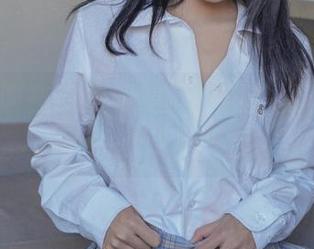 喵糖映画在线图集：穿上黑丝礼服，化身优雅喵主子