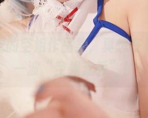 嗷呜虎虎的空姐作品集，真想在机舱里来一波“空姐走秀”！