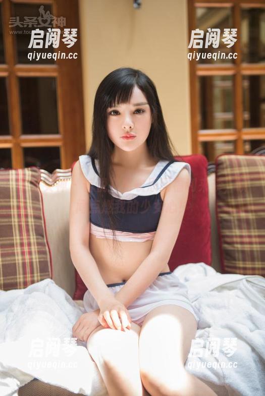 头条女神 - 信悦儿毛衣原图福利来袭，瞬间点燃我的少女心！