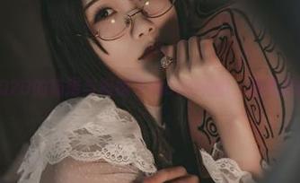 嘿，2020的喵喵与嫣嫣子的cos美图，甜腻腻的诱惑