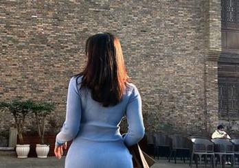 微密圈 – 溺死在小芯酱的清纯写真合集里，谁来拉我一把？
