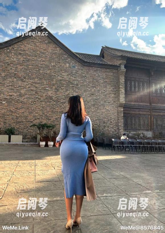 小芯酱 微密圈 - 溺死在小芯酱的清纯写真合集里,谁来拉我一把?
