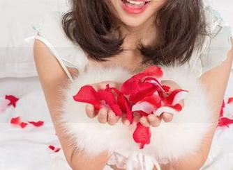 尤果网 – 李颜儿戴眼镜后的瞬间：原图壁纸，绝对让你眼前一亮！