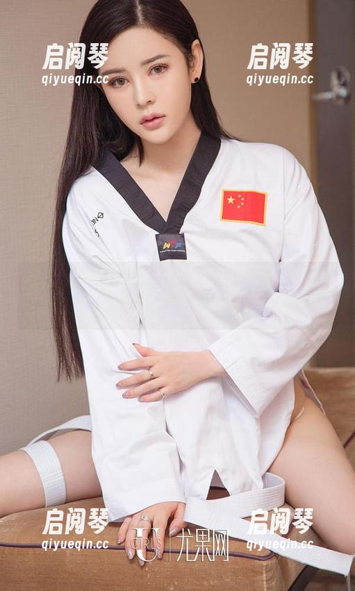 尤果网-球球 尤果网 - 我居然在学球球的御姐写真!原图里那些神秘的眼神,真是...