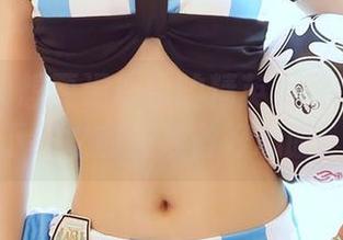 尤蜜荟 – 想要温心怡的精英女警图包吗？下载之前先准备好心脏！