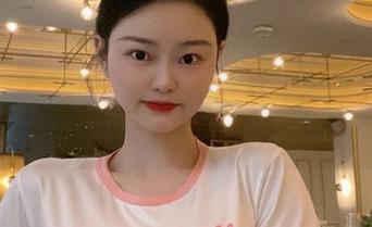 微密圈 – 婚纱的另一面，看看左公子666全套图包的多元风格！