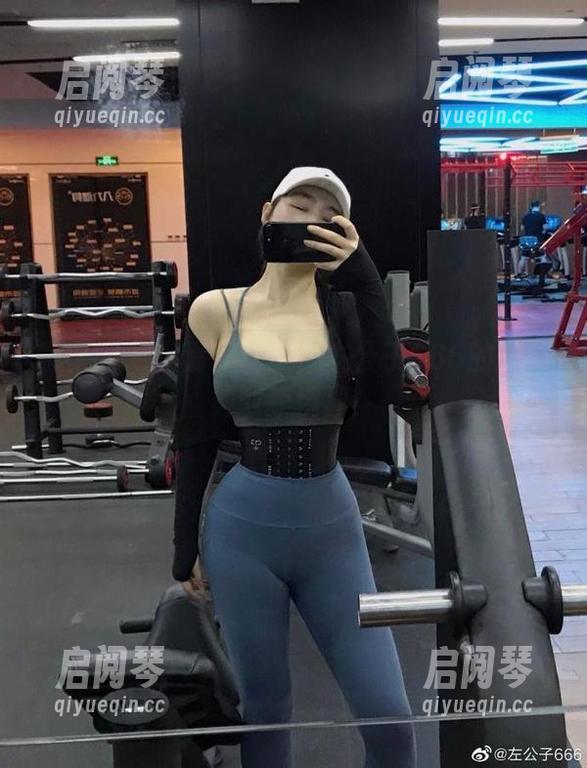 左公子666 微密圈 - 高清见真章:左公子666的丝袜勇敢新境界!