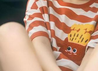 校服加上幼水铃衣的魔法——cos图包里有什么惊喜？