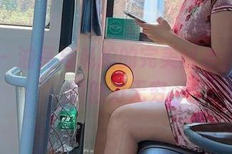 微密圈 – 油亮与私拍的完美融合，张老师的魅力无穷