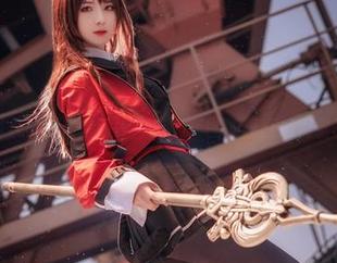 少女时代的弥音音ww：这cos图册简直是视觉轰炸。