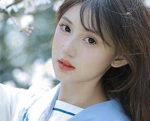 旗袍里的快乐，怡子yiii的图包分享，不看后悔哦！