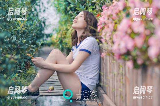 推女神-谭晓彤 推女神 - 短裤与谭晓彤,美图在阳光下玩起了捉迷藏
