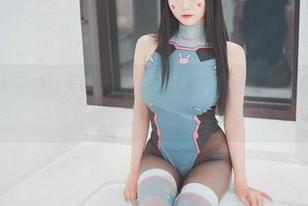 Bimilstory中的普美Bomi(보미)作品，白色礼物真是太有魅力了！