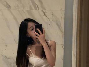 微密圈 – 有你喵的透明图集，竟让人怀疑我眼中的世界有多脏。