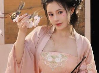桃暖酱带你逛废墟：最新作品集，谁能拒绝这样的视觉呢？