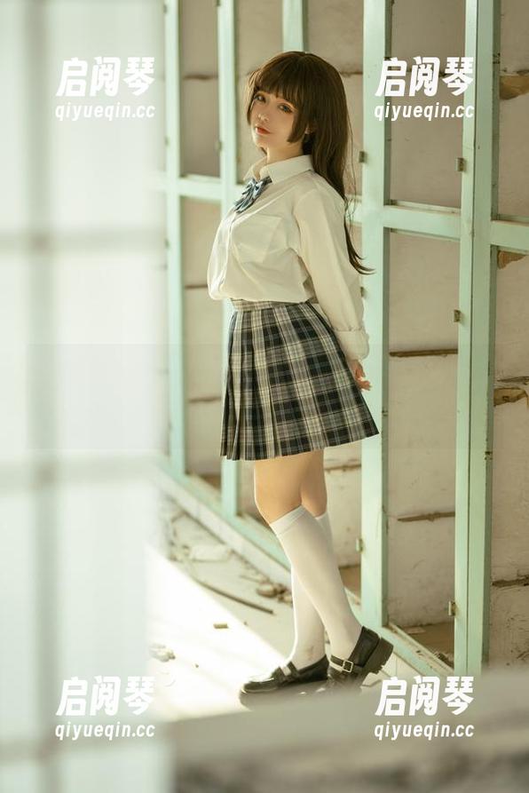 桃良阿宅 不良JK合集,桃良阿宅的美图一如她的个性,叛逆又迷人!