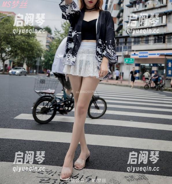 梦丝女神-玥玥 梦丝女神 - 玥玥的JK小女神私拍:那些瞬间,竟让我停下呼吸!