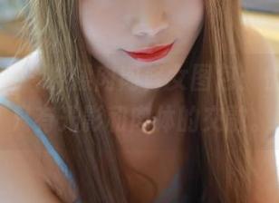 模范学院 – 揉揉肉肉修女图包：恍惚间，只有光影和肉体的交融。