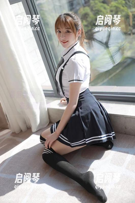 模范学院-柒喜小baby 模范学院 - 不看后悔!柒喜小baby的内衣美图图集,犹如梦境一般迷离。