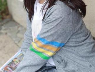 模范学院 – 让你秒变段子手的柳侑绮Sevenbaby女孩写真图包，快来点赞吧！